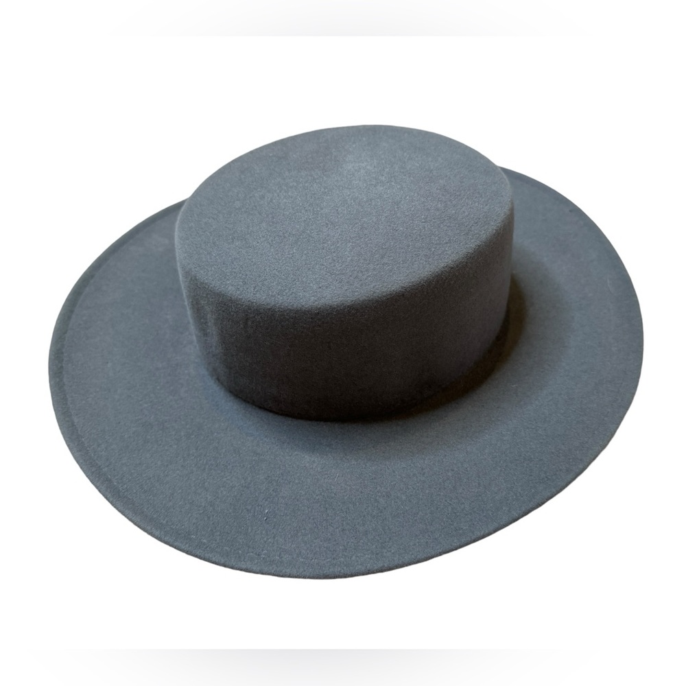 Vintage Women’s Hat Gray Felted Wool Flat Top German By H.T.B. Hutmanufaktur EUC